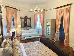 French Quarter Lanaux Mansion B & B