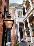 French Quarter Lanaux Mansion B & B