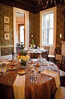 French Quarter Lanaux Mansion B & B