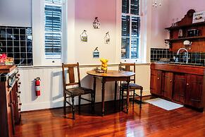 French Quarter Lanaux Mansion B & B