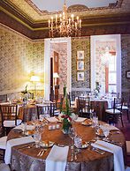 French Quarter Lanaux Mansion B & B