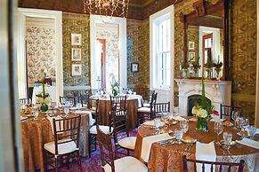 French Quarter Lanaux Mansion B & B