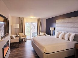 The Whale Watching Inn