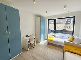 Stylish 3 BR with 2 terraces and parking