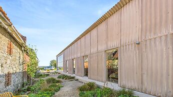 South Barns a Spacious Barn Conversion Near Cowes