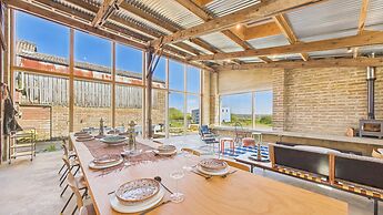 South Barns a Spacious Barn Conversion Near Cowes