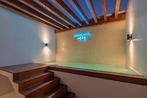 Karanda by Beach Please Tulum