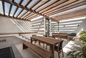 Karanda by Beach Please Tulum