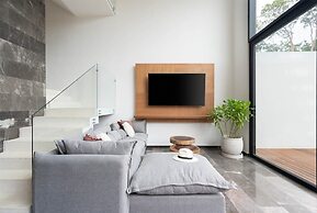 Karanda by Beach Please Tulum