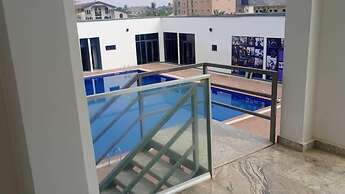 AIKU LUXURY HOTEL & RESORTS