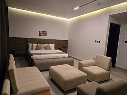 AIKU LUXURY HOTEL & RESORTS