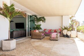 Apartamento Espacioso con Vista al Mar