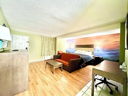 Hometown INN