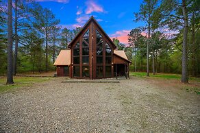 Sugar Daddy Cabin for 13!