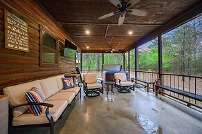 Sugar Daddy Cabin for 13!