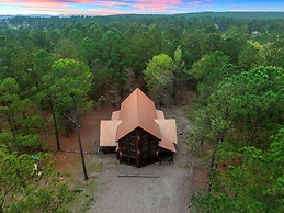 Sugar Daddy Cabin for 13!