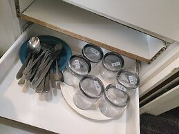 3 Double 1 Single 2 Sofa Beds apartment