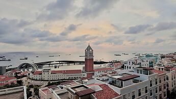 Azure Premium Apartments