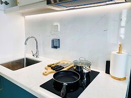 Azure Premium Apartments