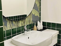 Azure Premium Apartments