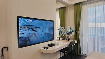 Azure Premium Apartments