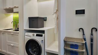 Azure Premium Apartments