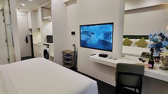 Azure Premium Apartments