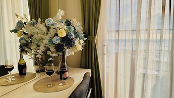 Azure Premium Apartments