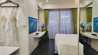 Azure Premium Apartments