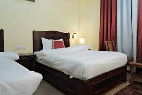 The Luv Hill Hotel And Cafe