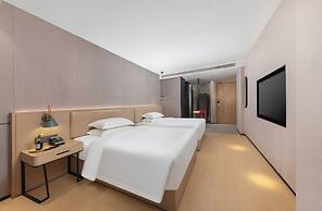 LW INTERNATIONAL HOTEL