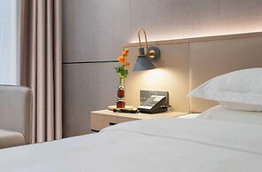 LW INTERNATIONAL HOTEL