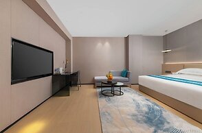 LW INTERNATIONAL HOTEL