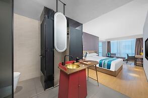 LW INTERNATIONAL HOTEL