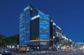 LW INTERNATIONAL HOTEL