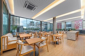 LW INTERNATIONAL HOTEL