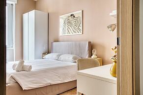 Chic flat in the centre