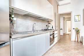 Chic flat in the centre