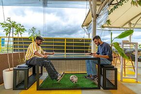 The Hosteller Bangalore, Brigade Road
