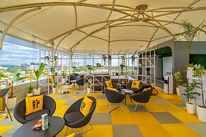 The Hosteller Bangalore, Brigade Road