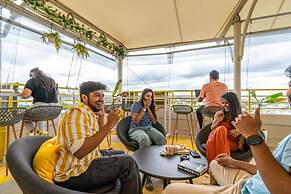 The Hosteller Bangalore, Brigade Road