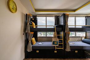 The Hosteller Bangalore, Brigade Road