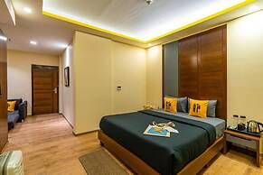 The Hosteller Bangalore, Brigade Road