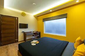 The Hosteller Bangalore, Brigade Road