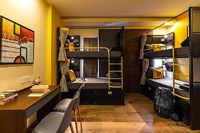 The Hosteller Bangalore, Brigade Road