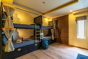 The Hosteller Bangalore, Brigade Road