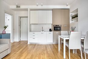 Modern Flat Near Historic Castle