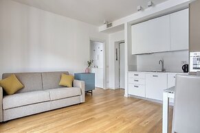 Modern Flat Near Historic Castle