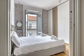 Modern Flat Near Historic Castle