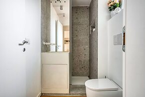 Modern Flat Near Historic Castle